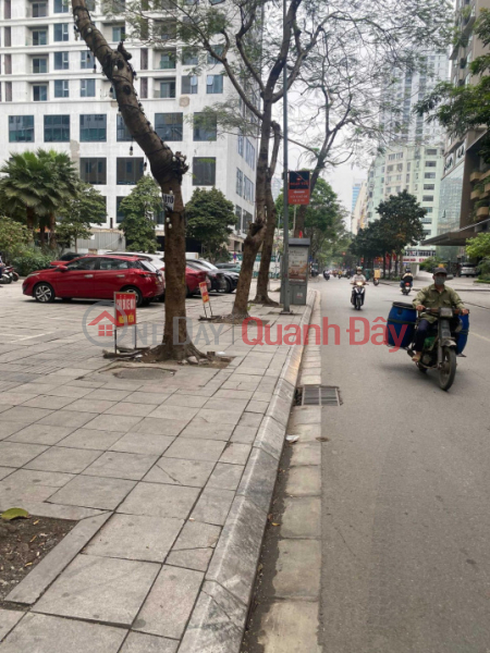 Property Search Vietnam | OneDay | Nhà ở Niêm yết cho thuê, Siêu hót 240m2 mặt tiền 8m phố Ngụy Như Kon Tum làm ngân hàng, nhà hàng, cafe kinh doanh cực đỉnh