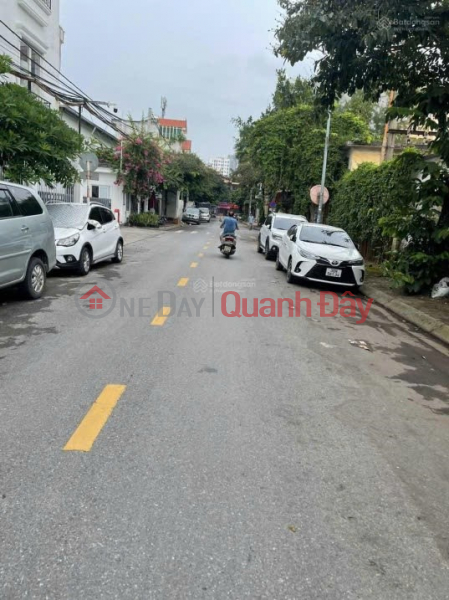 NHÀ CHÍNH CHỦ MỚI XÂY - GIÁ TỐT - Vị Trí Đẹp tại đường Nguyễn Văn Cừ, Long Biên Niêm yết bán