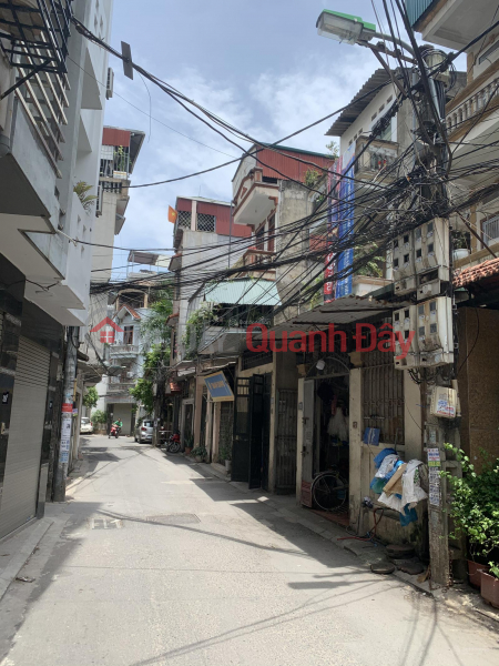 Property Search Vietnam | OneDay | Residential Sales Listings OWNER SELLING LAND WITH 4-STORY HOUSE, READY TITLE DEED, FRONTAGE WIDE ENOUGH FOR CARS TO PASS IN HOANG MAI DISTRICT.