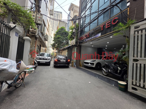 SUPER RARE - PRICE REDUCED FOR SALE - Avoid cars on Trung Kinh Street 105m2\/ 6 Floors\/ Frontage 4.7m 33.3 Billion _0
