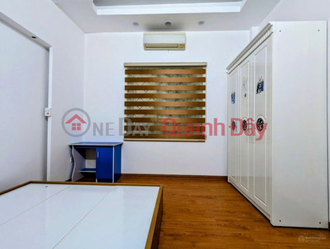 House for sale in front of Phu Tho Hoa Business Alley, Tan Phu District. 50m2 x 5 Floors, Only 6 Billion _0