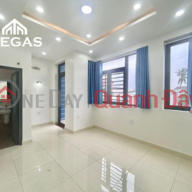 100% new room for rent - airy windows - balcony _0