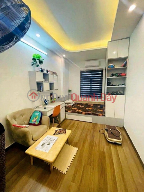 House for sale in Doi Can, 35m² x 5 floors, 9.25 billion VND, 2 sides open, 50m from the street, fully furnished. _0