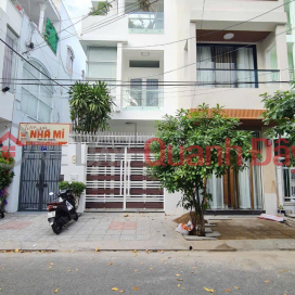 Beautiful 3-storey house for sale on Me Linh street frontage - Price 14.2 billion. - Nha Trang City _0