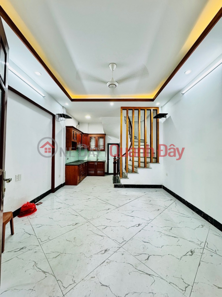 House for sale in Dai Tu, area 50m2 x 5 floors, alley 4m, ready to move in, red book, near the road, price 6.25 billion Sales Listings