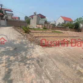 COMMITMENT BEAUTIFUL LOT OF LAND WORTH PAYING FOR PAYMENT 101 M FUN RESIDENTIAL ALL THE WAY FROM PROVINCIAL ROAD 418 Busy BUSINESS WITH 30 _0