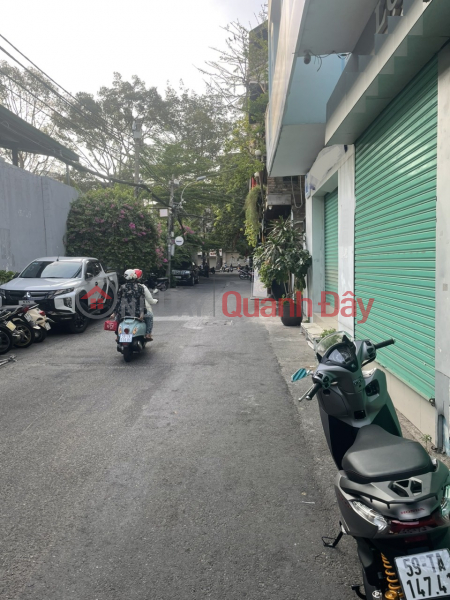 2-SIDE CORNER HOUSE TRAN HUNG DAO, 15m HORIZONTAL - 3 FLOORS 4 ROOM | Vietnam | Rental đ 70 Million/ month