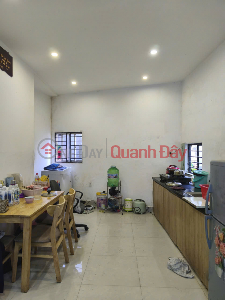 đ 3.1 Billion, ► Alley off Le Duan Street, 40.5m2, 4m frontage, wider at the back, 2 clean floors, 2 bedrooms, 2 bathrooms, slightly over 3 billion VND.