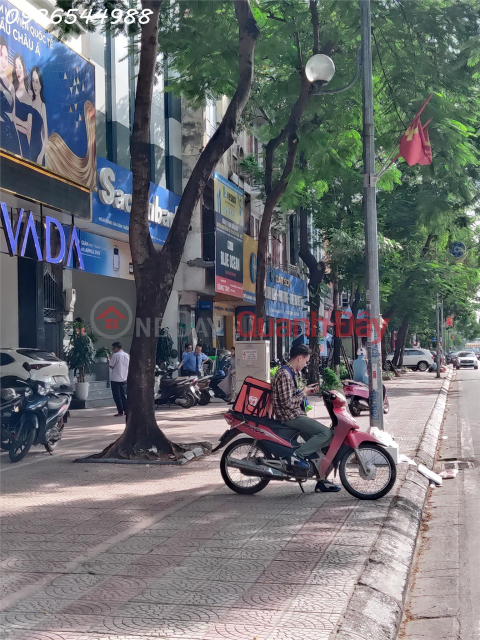 Super rare, house on Nguyen Van Cu street, 30m2, about 8 billion, business _0