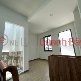 The owner sends the newly built apartment for sale Nguyen Van Cu-Gia Thuy-Long Bien _0