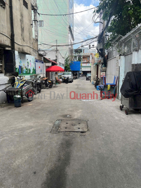 Bán nhà 72/19 Huỳnh văn bánh p 15 Phú nhuận Giá : 2,6 tỉ có thương lượng Niêm yết bán