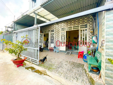 D2207 - A SUPERB PROPERTY, 8M WIDE - DISTRICT 12 _0