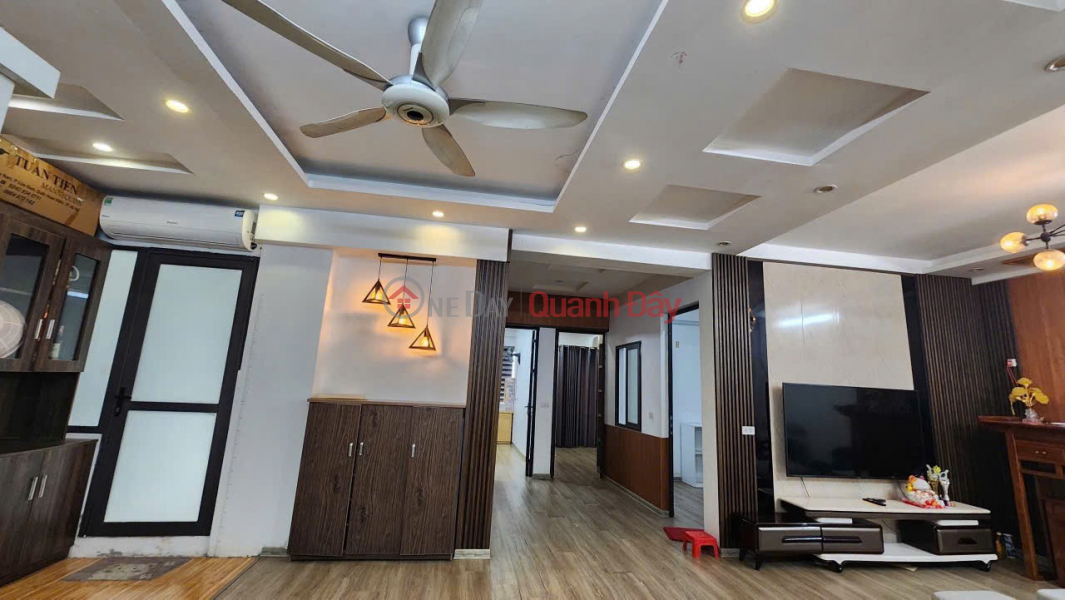 (OWNER) Relocating for work, need to sell apartment in the Provincial Military Headquarters, Lam Son, Vinh Yen - Vinh Phuc. Sales Listings