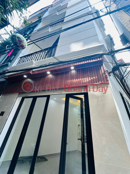 Owner needs to urgently sell 5-storey house, corner lot, 3 open spaces, car parking at the door in Quan Hoa, Cau Giay Sales Listings