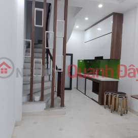 Private house for sale Chinh Kinh Thanh Xuan 32m, 6 floors, 4 bedrooms, nice house, right near the street 4 billion, contact 0817606560 _0