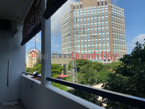 The owner urgently sells the apartment at 212 Nguyen Trai Street, Nguyen Cu Trinh Ward, District 1, priced at 2.9 billion _0