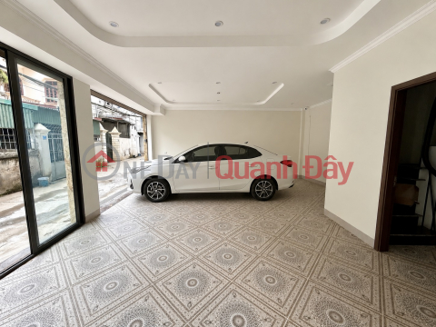 HOUSE FOR SALE IN CO LINH CENTER – 60M² X 6 FLOORS – CAR GARAGE – ELEVATOR, NEAR AIR-CONDITIONED LAKE AND GREEN PARK _0