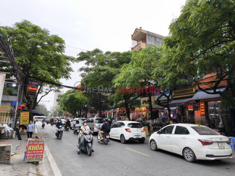 HOUSE ON TRAN CUNG STREET - SUPER BUSINESS - CLEAR ROAD - RED BOOK IN HAND - PROFIT POTENTIAL Sales Listings