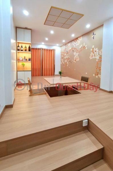 đ 7,5 tỷ, Bán nhà mới 6 tầng thang máy Đan Phượng - Gần Vin Đan Phượng, Hoàng Quốc Việt kéo dài, Vành đai 4