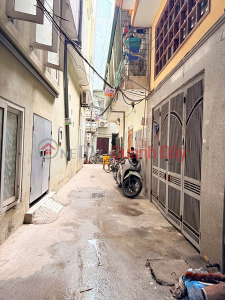 Bán nhà riêng Giáp Nhị, Hoàng Mai dưới 6.3 tỷ. 35m2 x 5T Ngõ nông ô tô gần Niêm yết bán