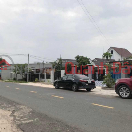 Land for sale, 3 frontages Hung Vuong, Phuoc An, 668m2 (8x56m),expanding to the back 16.5m (165m2),residential land _0