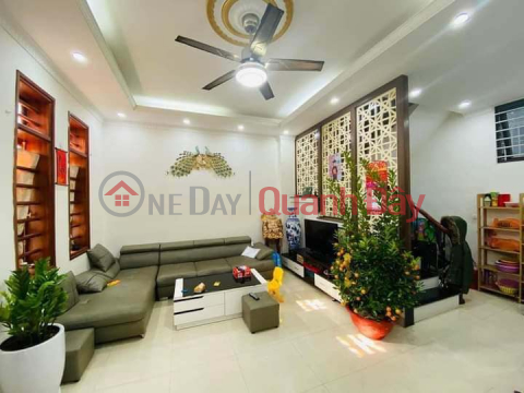 HOUSE FOR SALE IN LAC LONG QUAN, BEAUTIFUL, GLITTERING TAY HO, 2 MOTHERS. _0