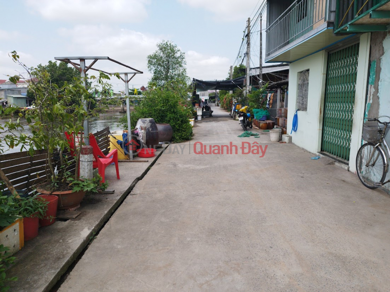 đ 2,65 tỷ Bán đất thổ cư P.2 TP Sa Đéc, Lưu Văn Lang 243m2 Sổ Hồng hướng Nam. Giá 2.65 tỷ.