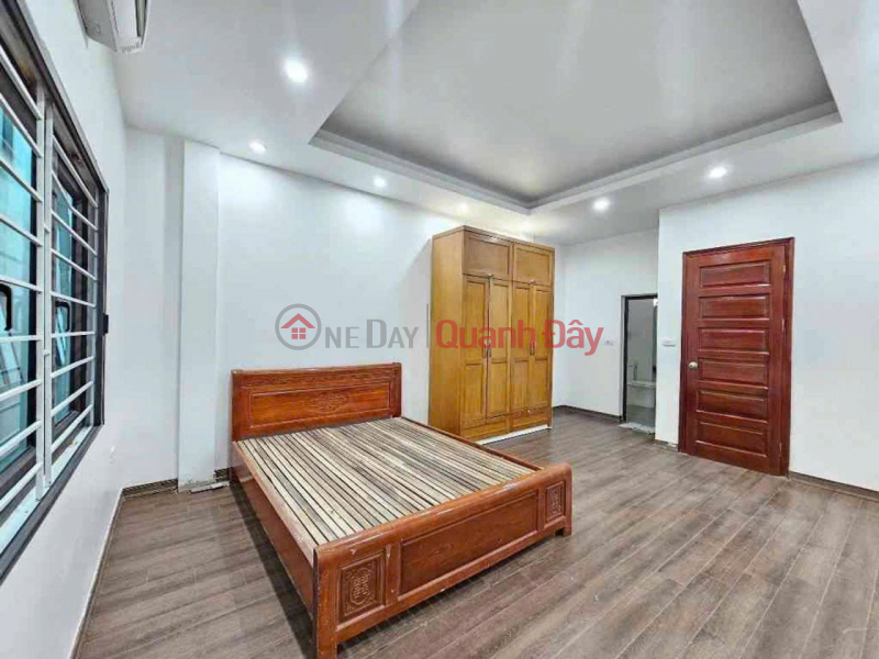 7 TỶ CÓ NGAY NHÀ 5 TẦNG, Ô TÔ ĐỖ CỔNG, GẦN HỒ ĐIỀU HÒA TRUNG TÂM THẠCH BÀN - CỔ LINH Việt Nam | Bán | đ 7 tỷ