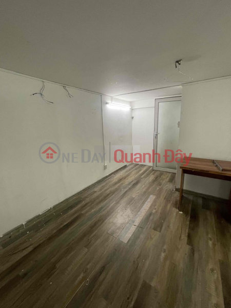 đ 30 Million/ month, 4-FLOOR HOUSE ON MT LY THUONG KIET, 4X16M, 5 ROOM