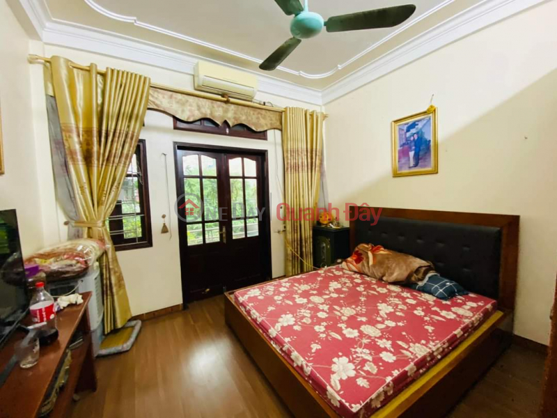 Trung Kinh street, BEAUTIFUL house for sale, live in peace, near Cars. Give full items. 48m2, more than 6 billion. Sales Listings