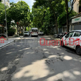 BIÊT THỰ ĐƠN LẬP VỊ TRÍ CỰC ĐẸP PHỐ TRẦN KIM XUYẾN TRUNG TÂM QUẬN CẦU GIẤY.
THANG MÁY -VỊ TRÍ KIM CƯƠNG - _0