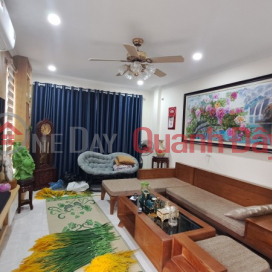 Quan Nhan Nhan Chinh private house for sale 42M 6 floors corner lot frontage 4m beautiful house right at the corner 7 billion contact 0817606560 _0