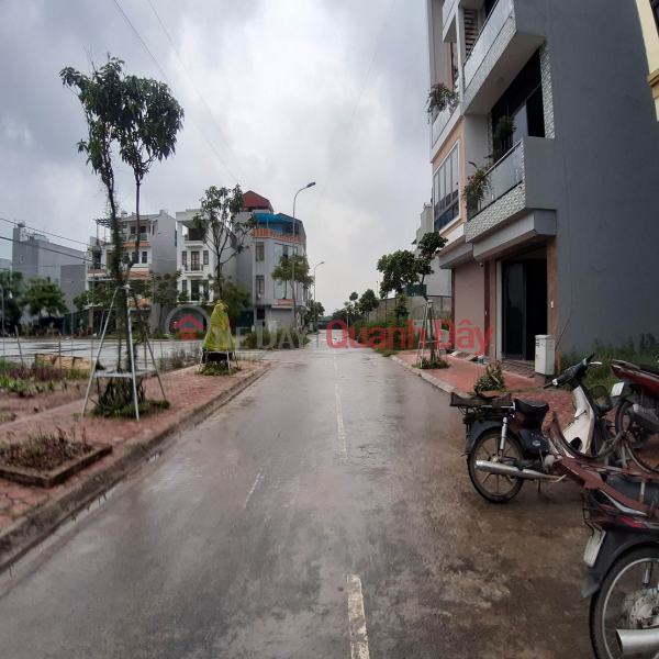 LÔ GÓC TRỤC CHÍNH 83m2 – KINH DOANH ĐỈNH – GIÁ ĐẦU TƯ 0989894845 | Việt Nam | Bán | đ 8,89 tỷ