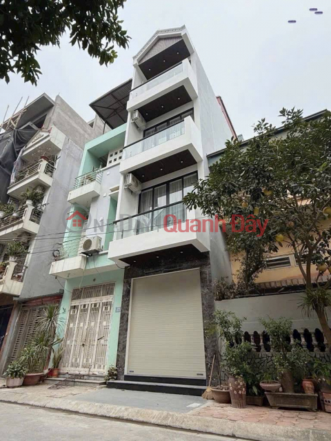 House for sale in Ngoc Thuy park, teacher subdivision. 40m x 4 floors, car can avoid, sidewalk. Only over 11 billion. Contact 0936123469 _0