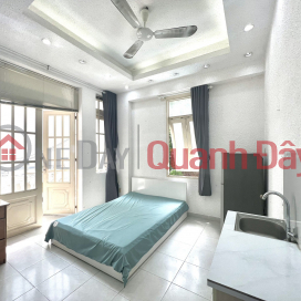 Tan Binh apartment for rent 5 million 5 Bach Dang - large balcony _0