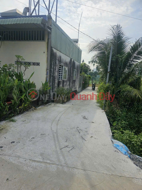 Land for sale with a house included, Constellation area, Hung Dinh, Thuan An, 281m2, only 5.2 billion VND (negotiable). _0
