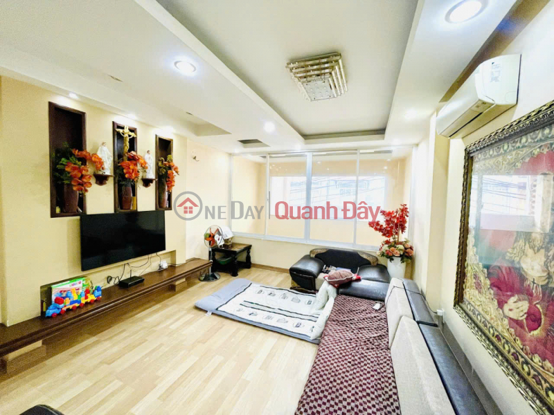 Property Search Vietnam | OneDay | Residential | Sales Listings | Buy cheap house in District 8, frontage alley for cars avoiding Au Duong Lan, 70m2, 6 floors