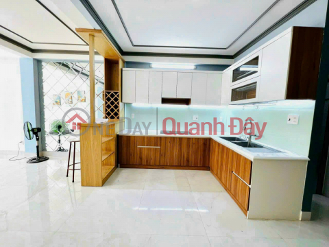QUICK SALE BEAUTIFUL HOUSE WITH GOOD PRICE LO Xuan Oai Street, DISTRICT 9- Yes Mezzanine floor, 7-seat car park indoors _0
