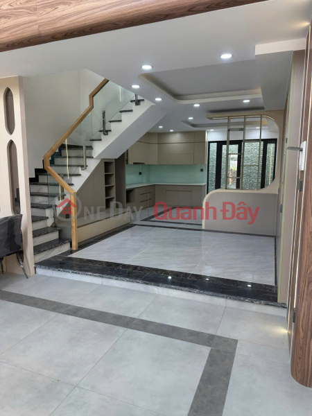 Làm ơn chọn, Nhà ở, Niêm yết bán | đ 10,85 tỷ