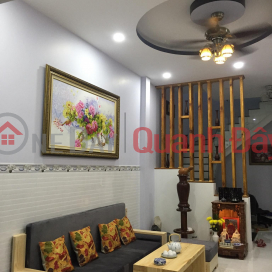 BEAUTIFUL HOUSE - OWNER NEEDS TO SELL FAST Beautiful House in Phu Nhuan District, HCMC _0