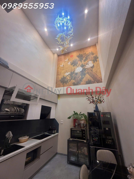 đ 13 tỷ | Chính chủ cần bán nhà riêng phố Huỳnh Tấn Phát, Long Biên, DT 48m2, 6,5 tầng, giá 13x tỷ