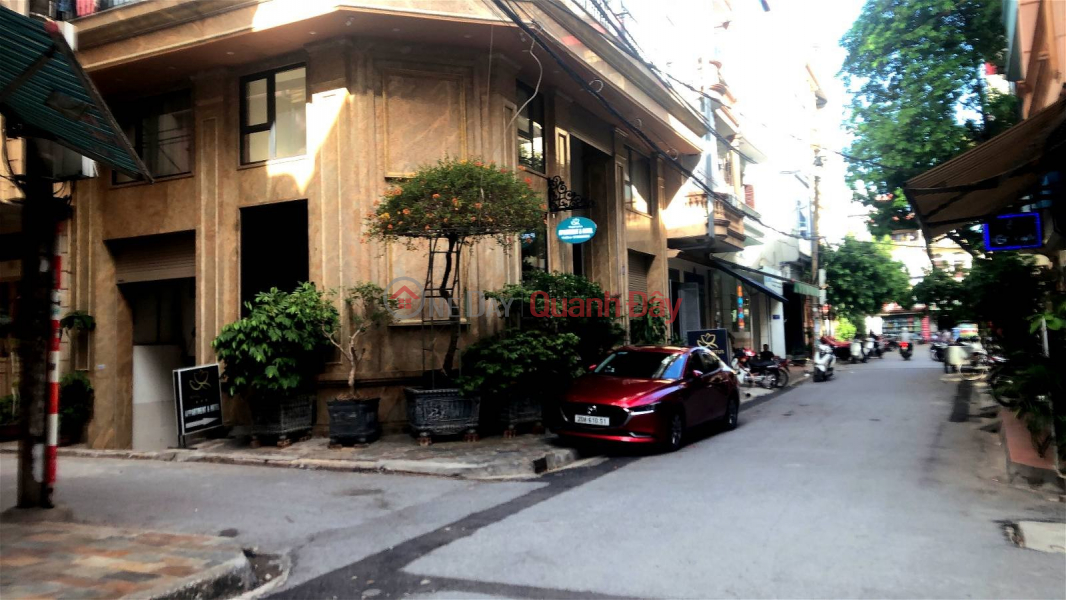 Selling Quan Nhan Townhouse, Cau Giay District. 110m, 10-storey building, 11m frontage. Commitment to Real Photos Accurate Description. Owner, Vietnam Sales đ 45.4 Billion