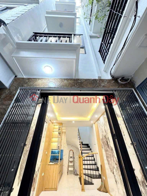 Cho thuê nhà nguyên căn ngõ 141 Giáp Nhị, 5 tầng x 23m2, 3 ngủ, 10 Triệu _0