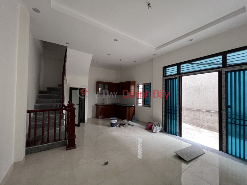 Phung Chau house for sale CAR parked next to the 3-storey house with 36.5m2 square, wide alley 1.55 billion VND, Vietnam | Sales đ 1.55 Billion