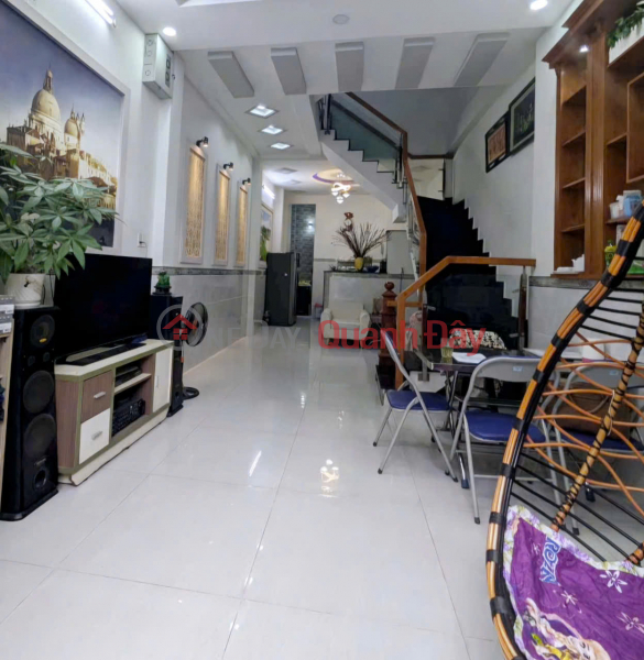 đ 7.5 Billion, Rare Thu Duc, Car alley, Urgent sale, 3 new floors, Area 174m2, Price 7.5 billion