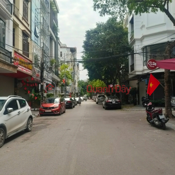 đ 28,7 tỷ, BÁN NHÀ DƯƠNG KHUÊ CẦU GIẤY, PHÂN LÔ, ÔTÔ TRÁNH, VỈA HÈ KINH DOANH, 75M² HƠN 28 TỶ