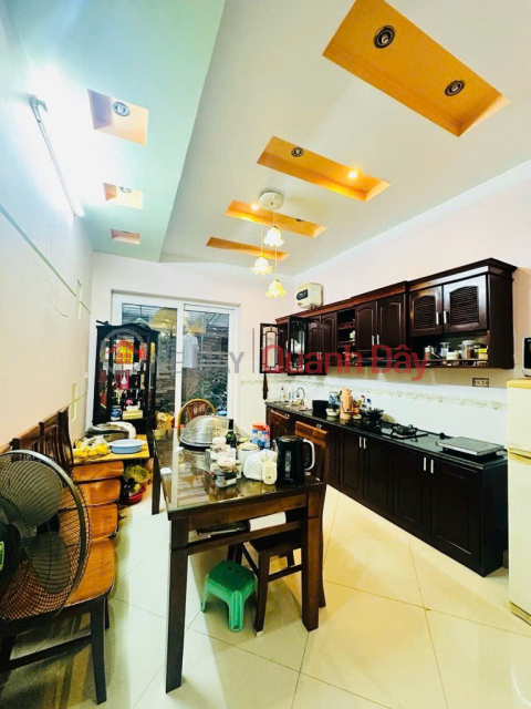 House for sale on Nguyen Khanh Toan - Beautiful house - Shallow alley, a few steps to the street - Near cars - 56m2*4 floors - Over 10 billion _0