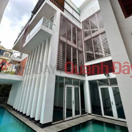 Garden villa with swimming pool for rent in Thao Dien District 2 _0