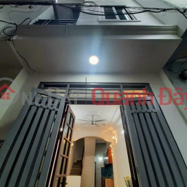 HOUSE FOR SALE NGOC THUY, NEAR MARKET, NEAR NGOC THUY PARK 30M 4 FLOORS. MT 3.2M. FRONT OF THE HOUSE, WIDE, AIRY YARD - 20M _0