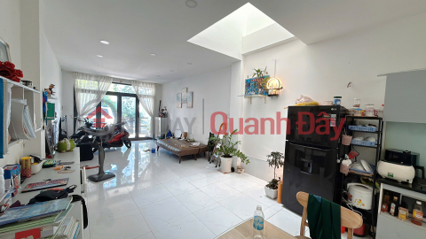 House for sale near Phong Chau, South Nha Trang, modern design, 13m wide road. _0